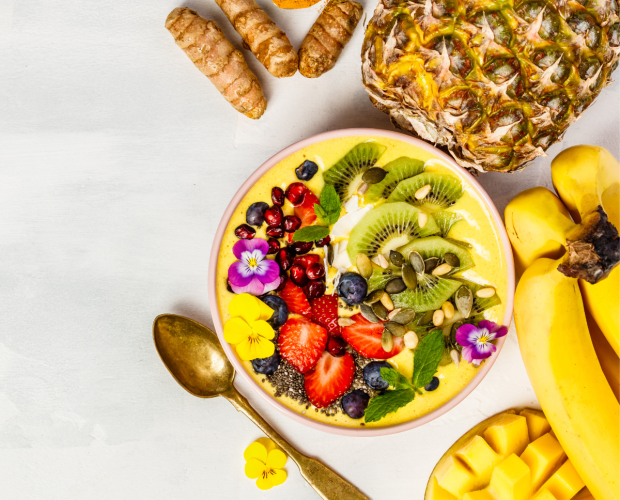 Turmeric, pineapple and mango smoothie bowl.